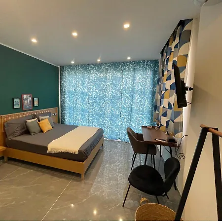 Aurora Luxury Alojamento de Acomodação e Pequeno-almoço 3*