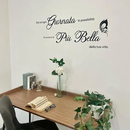 Aurora Luxury 3* Nápoles